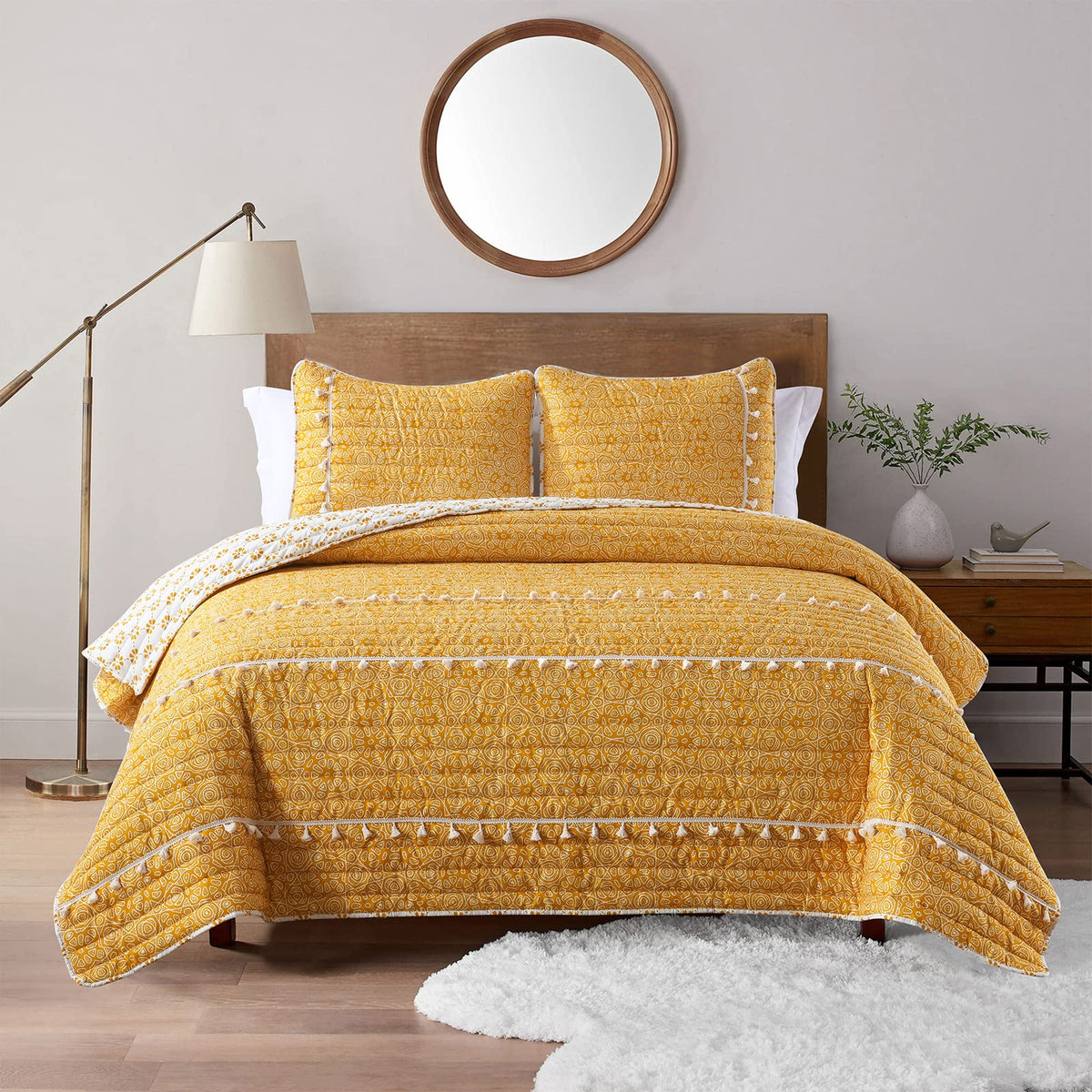 Boho Style Queen Quilt Set Reversible Bohemian Floral Strip Quilt Beddding Set, Soft and Lightweight Bedspread for All Season, Full Size Bed Coverlet with 2 Matching Pillow Shams (3 Pieces)