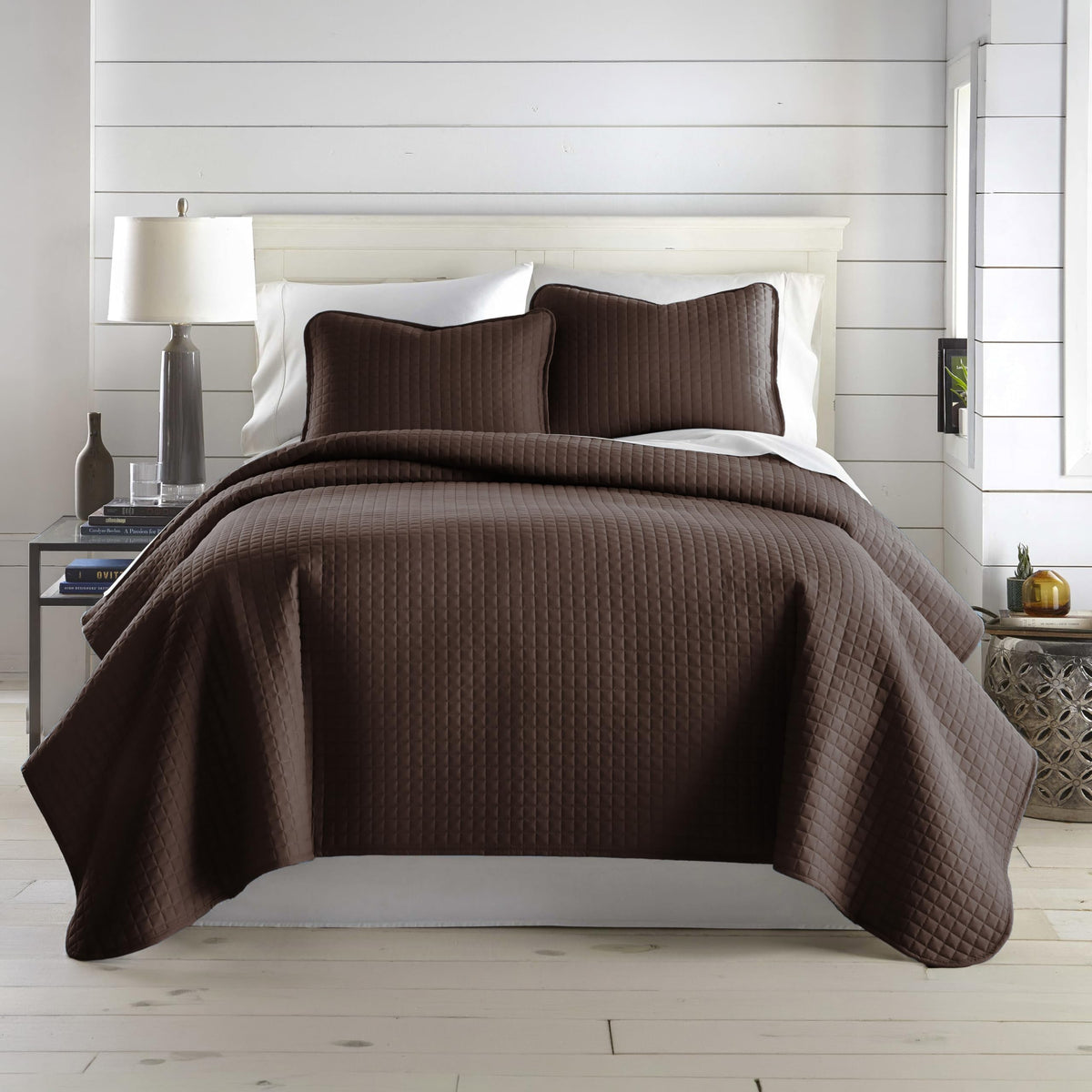 Queen Quilt Bedding Set with 2 Matching Quilted Pillow Shams, Natural Beige