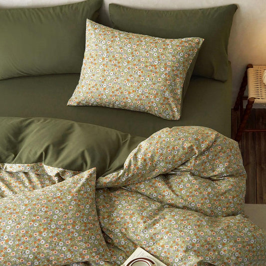 Wake In Cloud - Floral Duvet Cover Set, Cute Vintage Flower Cottagecore Aesthetic for Women Teen Girls, Soft Lightweight Bedding, 3-Piece, Olive Green, Twin/Twin XL Size