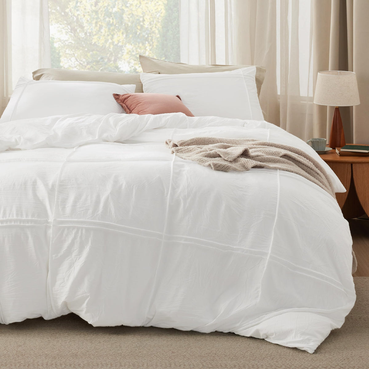 Bedsure Textured Duvet Cover King Size, Soft & Breathable Comforter Cover for All Season, 3 Pieces Wrinkle-Resistant Zipper Bedding with 8 Corner Ties, Olive Green
