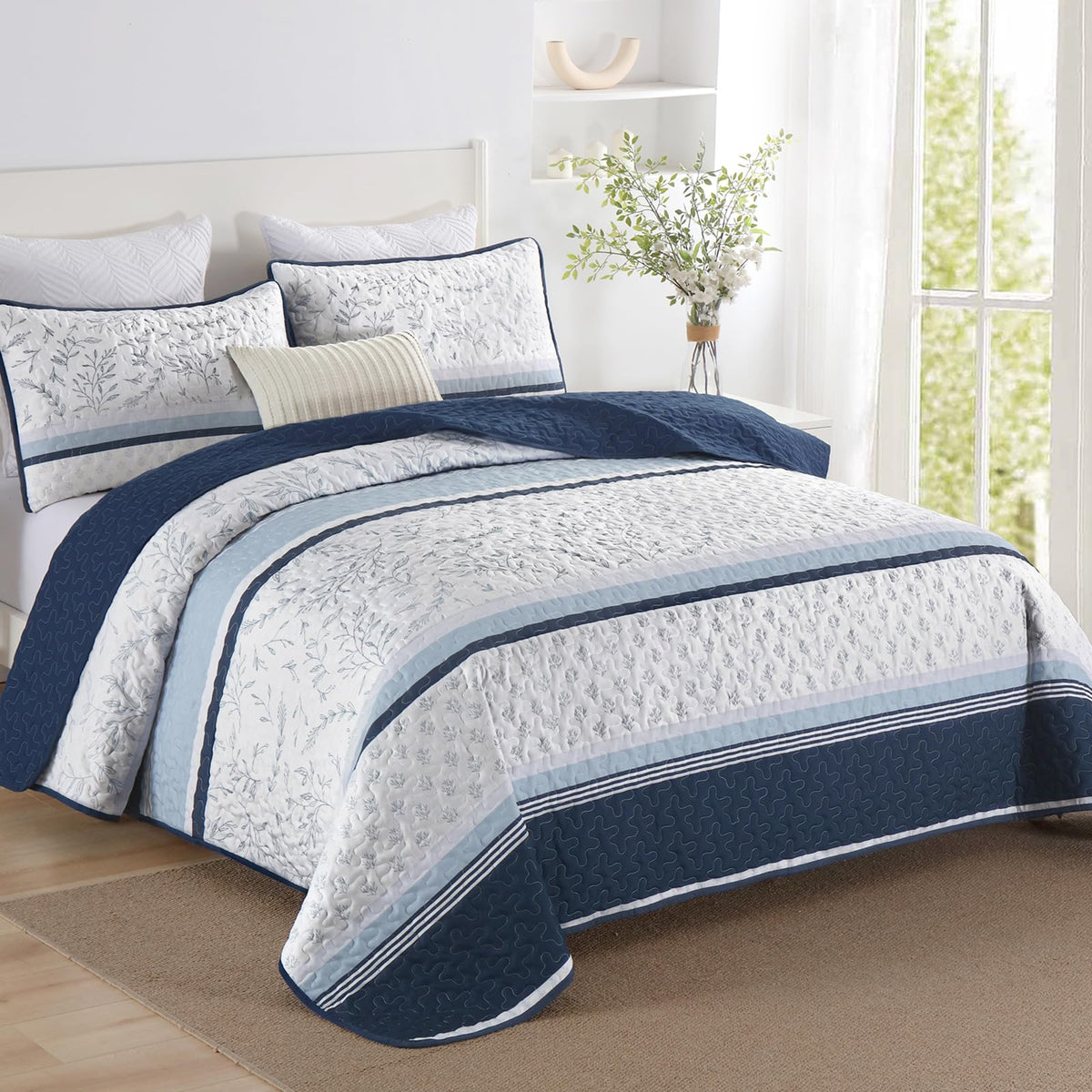 DJY Queen Quilt Set, Lightweight Striped Bedspread Bedding Set, Dark Brown
