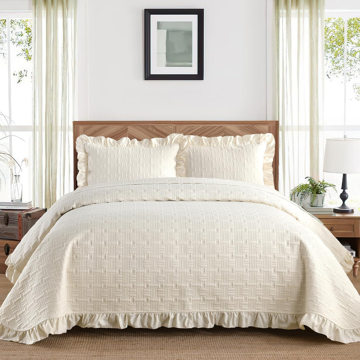 DJY Quilts Queen Size, Ruffled Reversible Bedding Set, Beige