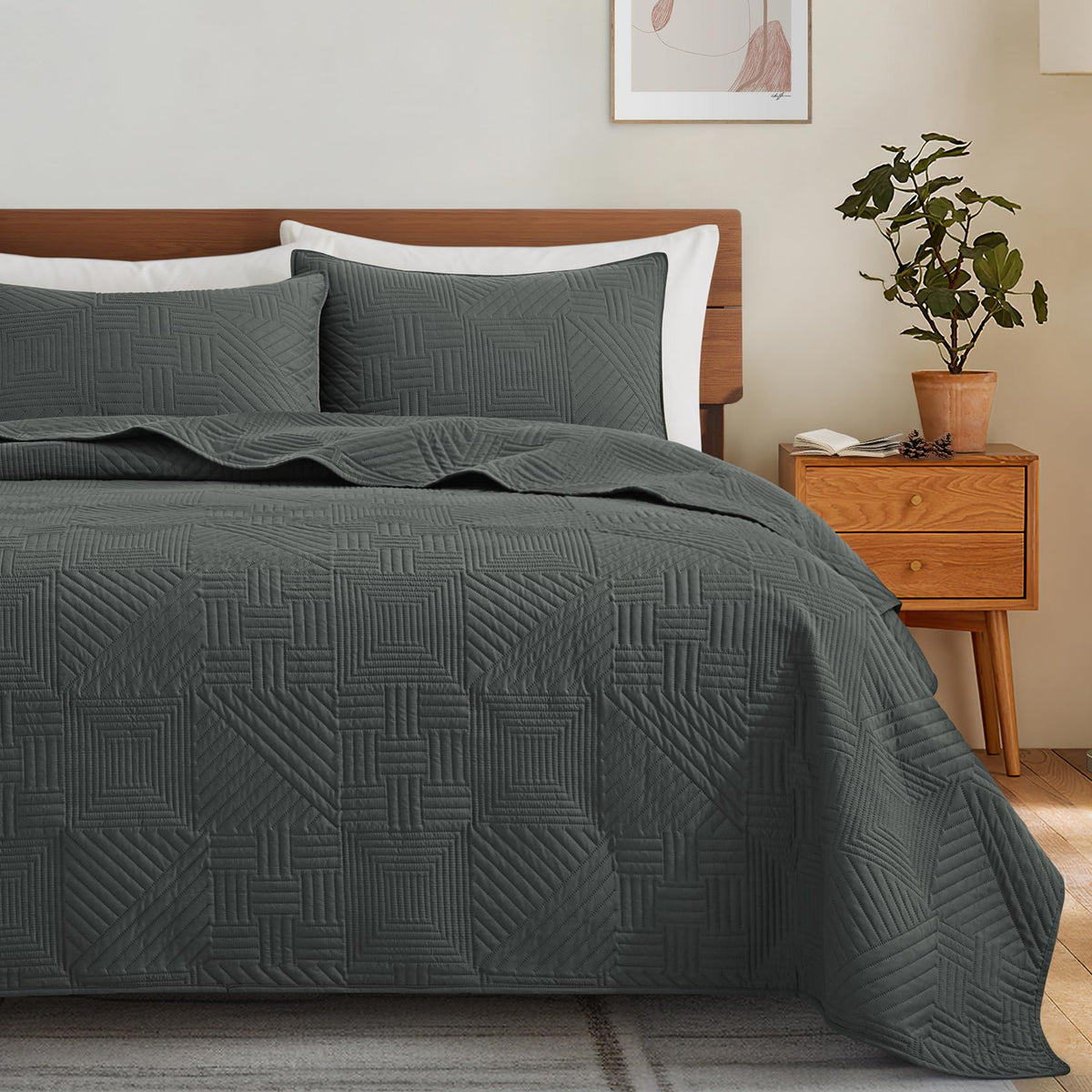 Lavsiry White Quilt Full/Queen Size, 3 Pieces Bedspread Set