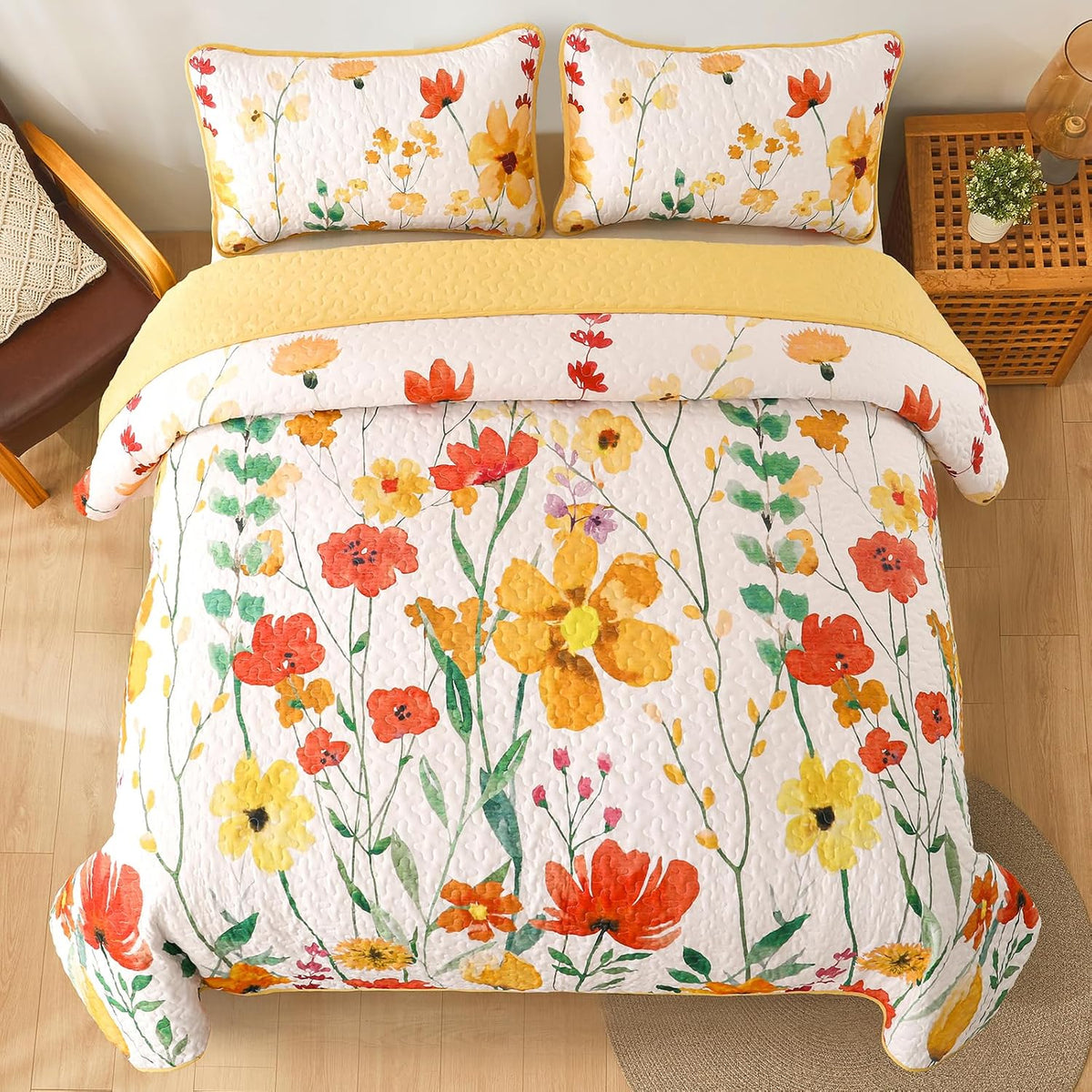 Anibedding Floral Quilt Set King, 3 Pieces Yellow Lightweight Bedspread