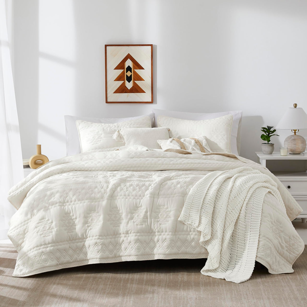 WDCOZY Oversized California Cal King Size Quilt Bedding Sets with 2 Pillow Shams, Beige Tan Cream Lightweight Soft Bedspread Coverlet Bed Cover, All Season Spring Summer, 3 Pieces, 116x106 inches