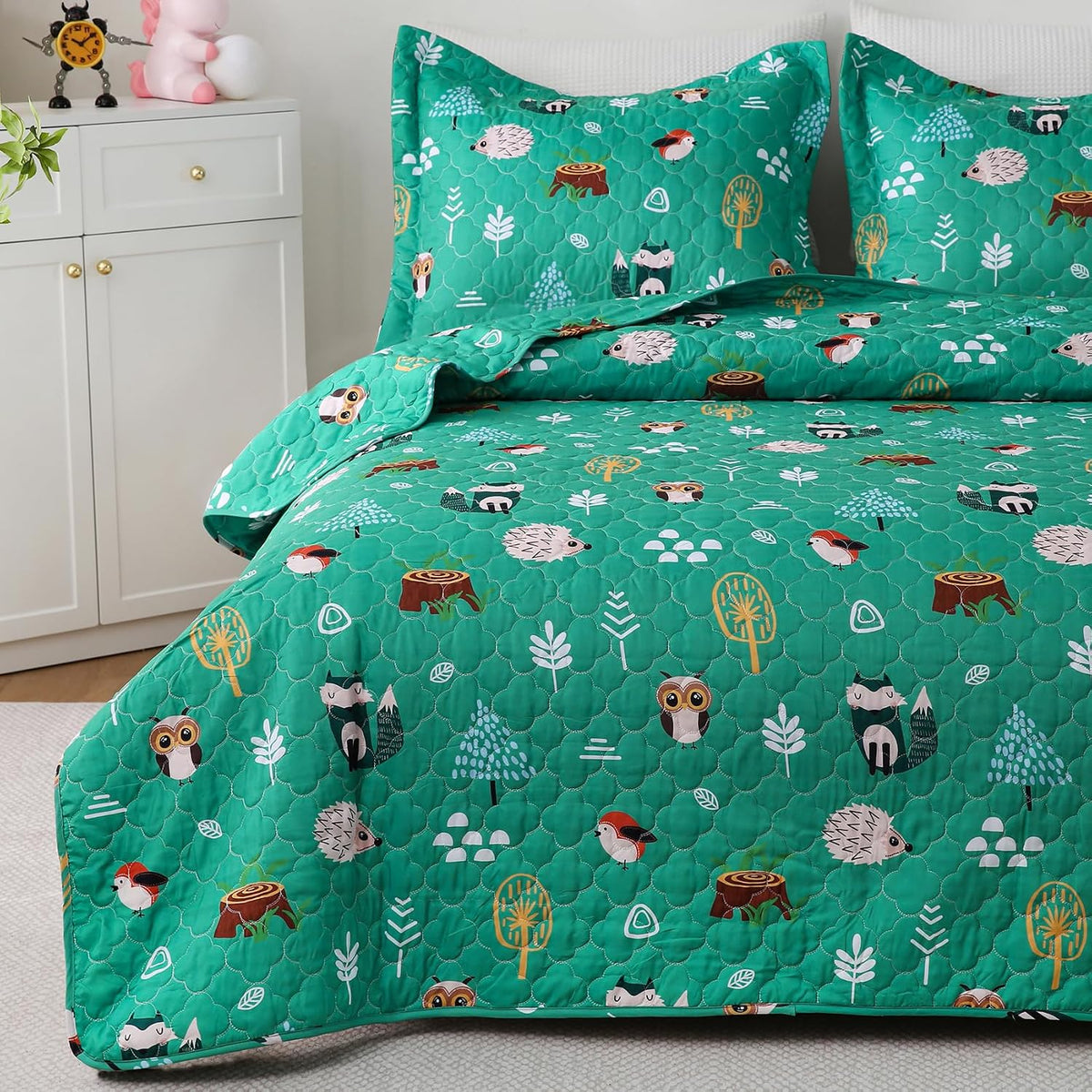 Green Forest Animals Themed Quilt Set Full Size for Boys, 3 Pieces