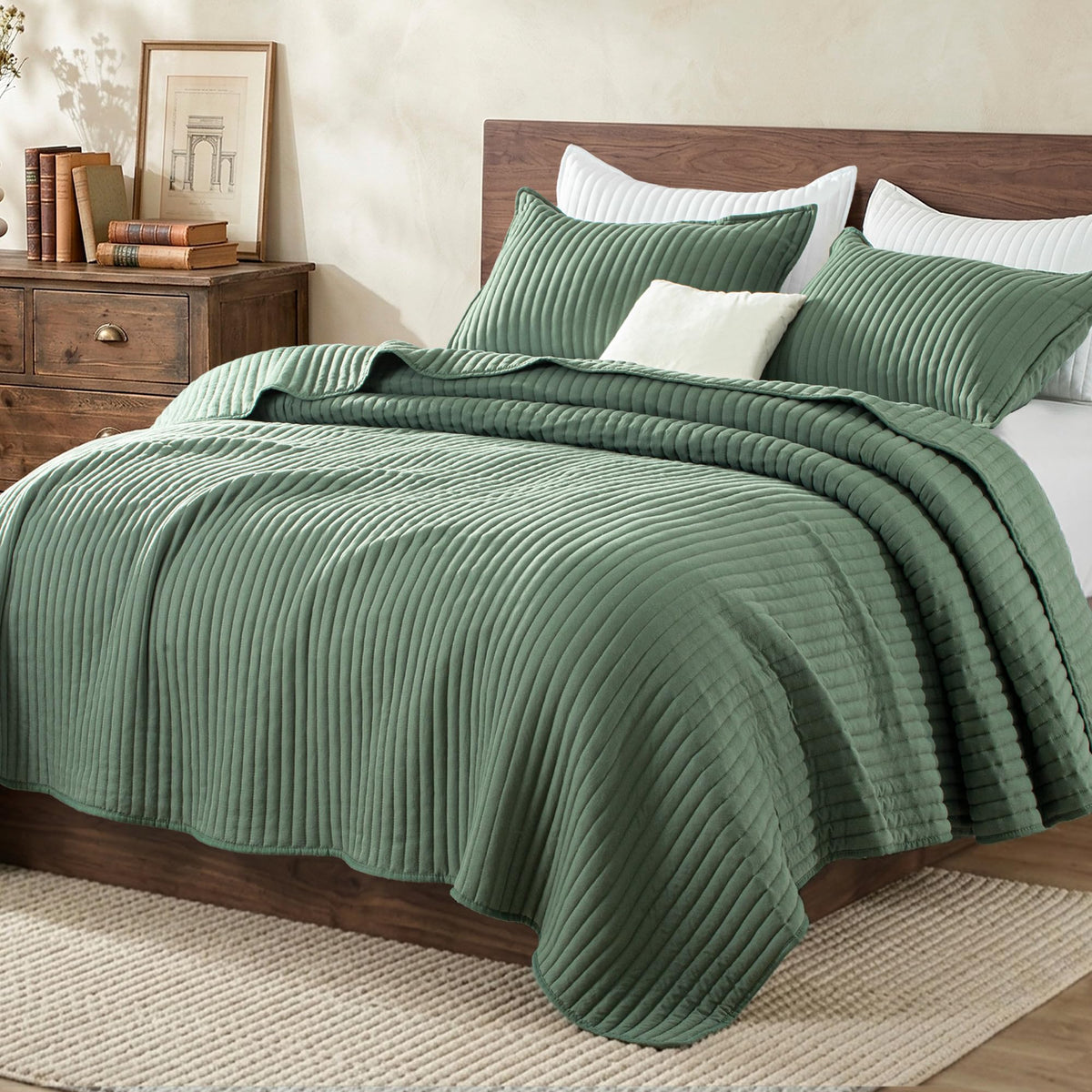 Exclusivo Mezcla Stripe Quilted King Quilt Bedding Set, Beige Cream