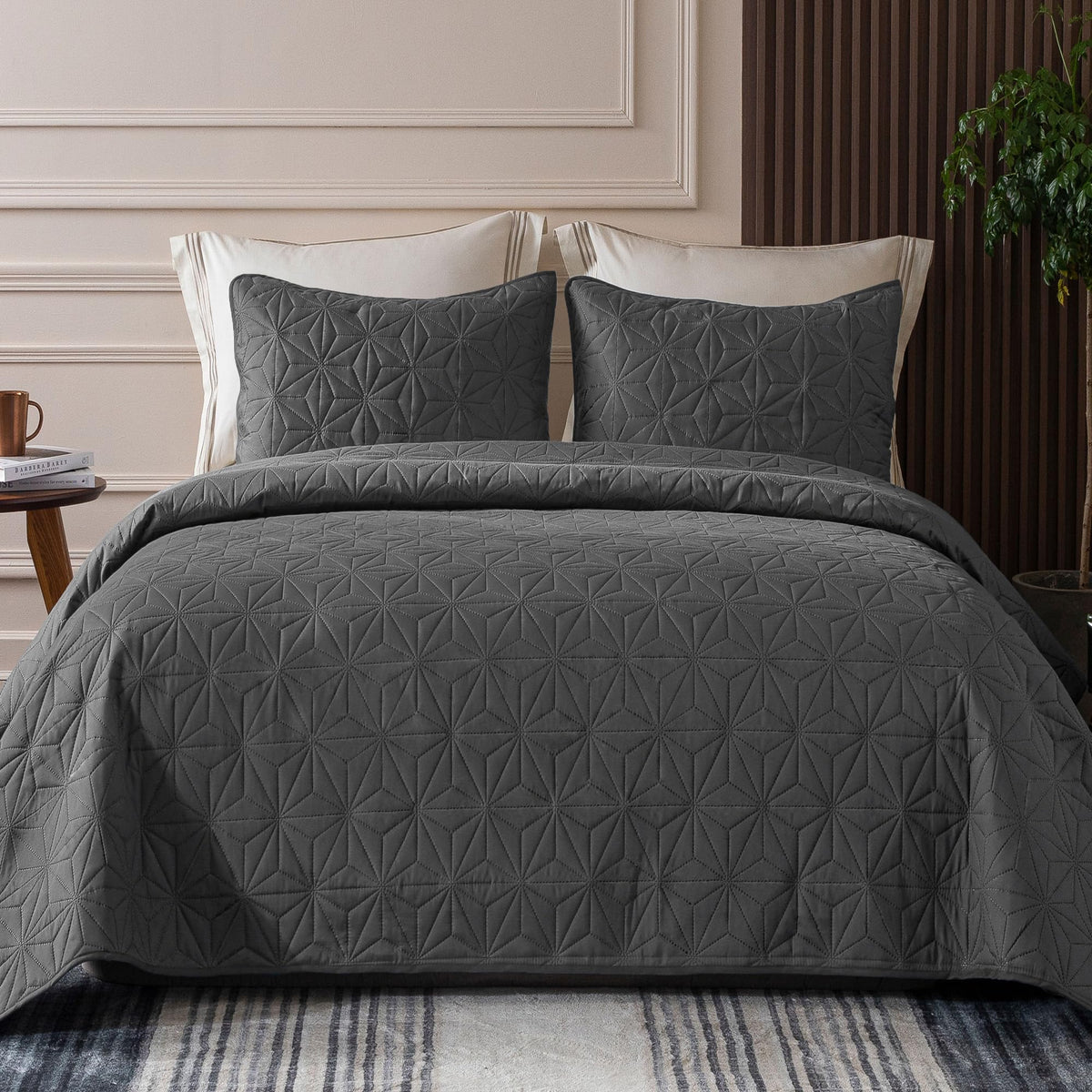 Whale Flotilla Soft King Quilt Bedding Set Lightweight Bedspread