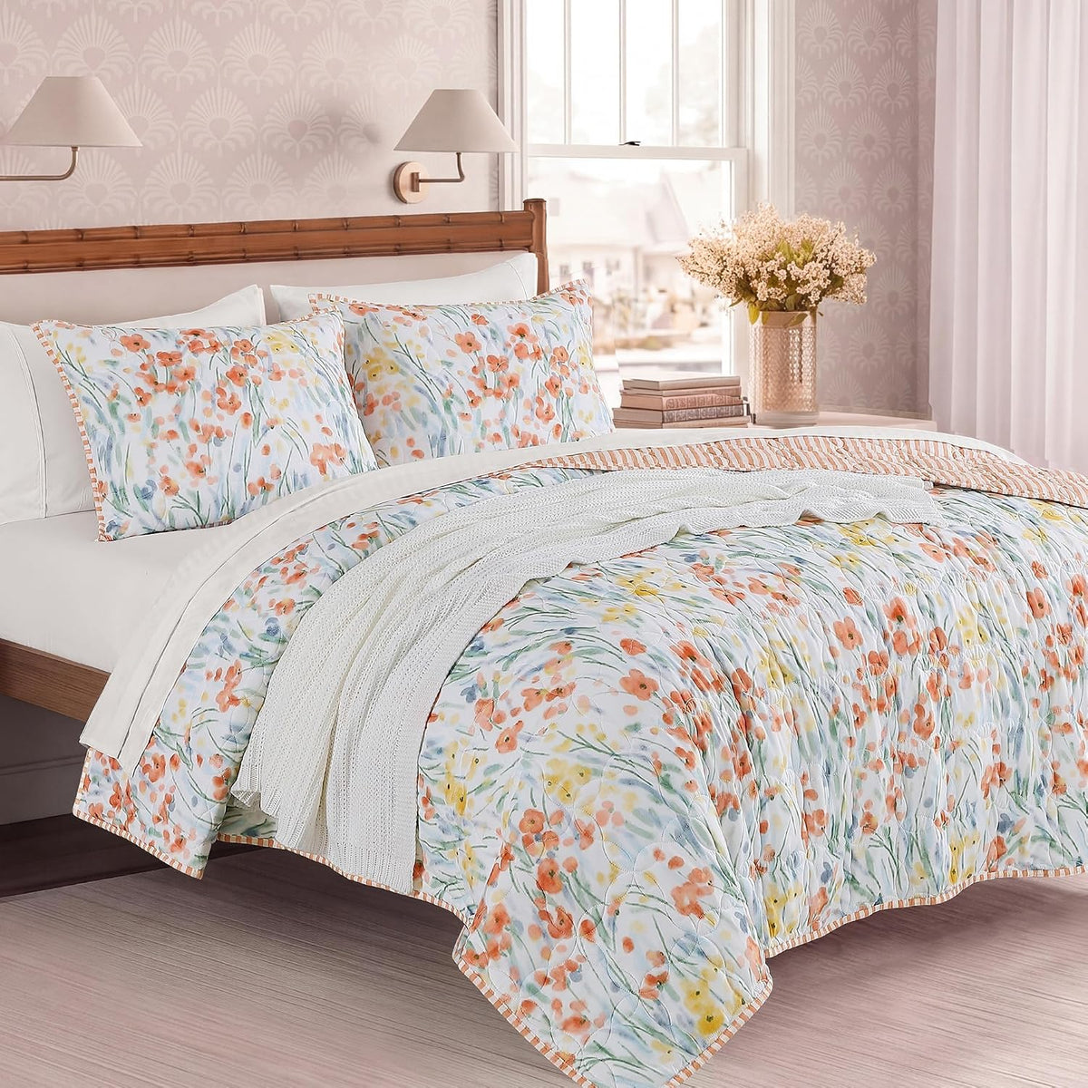 Twin/Twin XL Quilt Set-2 Pieces Soft Bedding Floral Reversible Coverlet