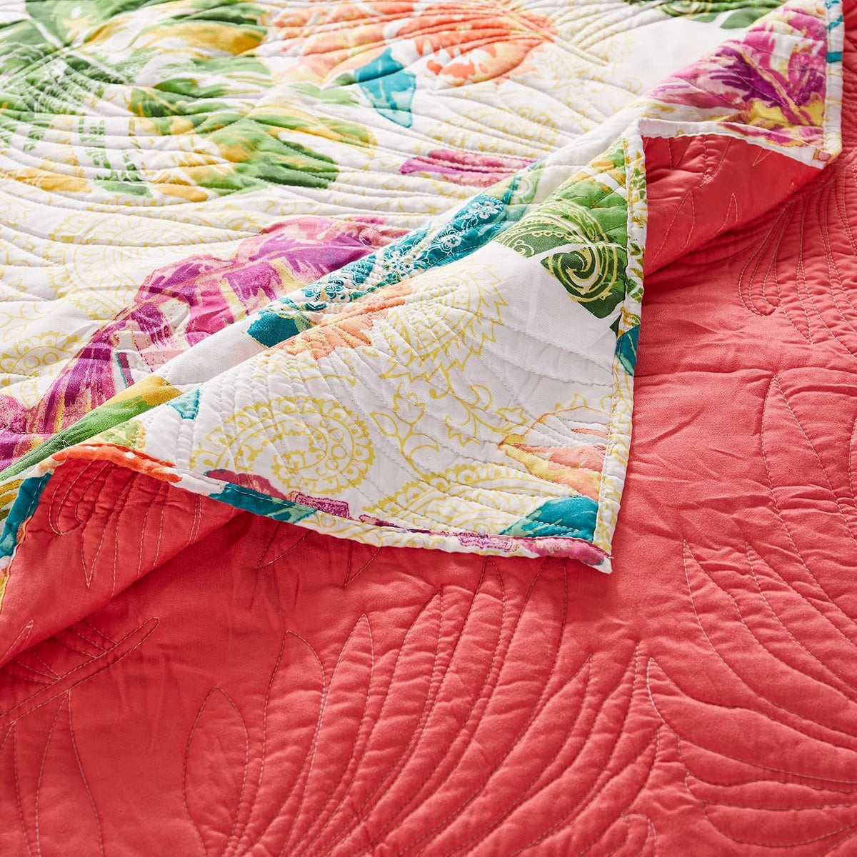 Greenland Home Tropics Palm Leaves Coastal Cotton Blend Quilt Set, 2-Piece Twin/XL, Coral