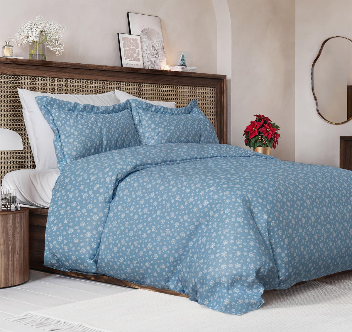 Duvet Cover Queen Size - Extra Soft 3 Piece with Zipper Closure - White