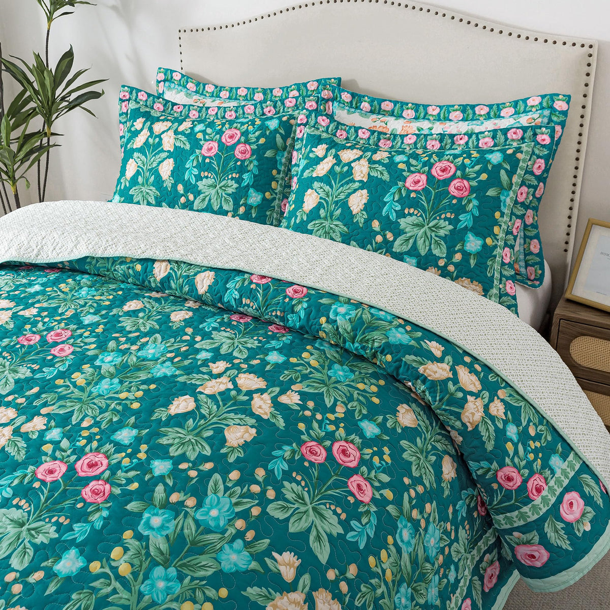 HoneiLife Oversized King Bedspreads 120x120 - Beach Quilt 3 Pieces, Coastal Quilt Sets, California King Quilt, Nautical Bedspreads Ocean Coverlets, Lightweight Bed Cover, Summer Quilts