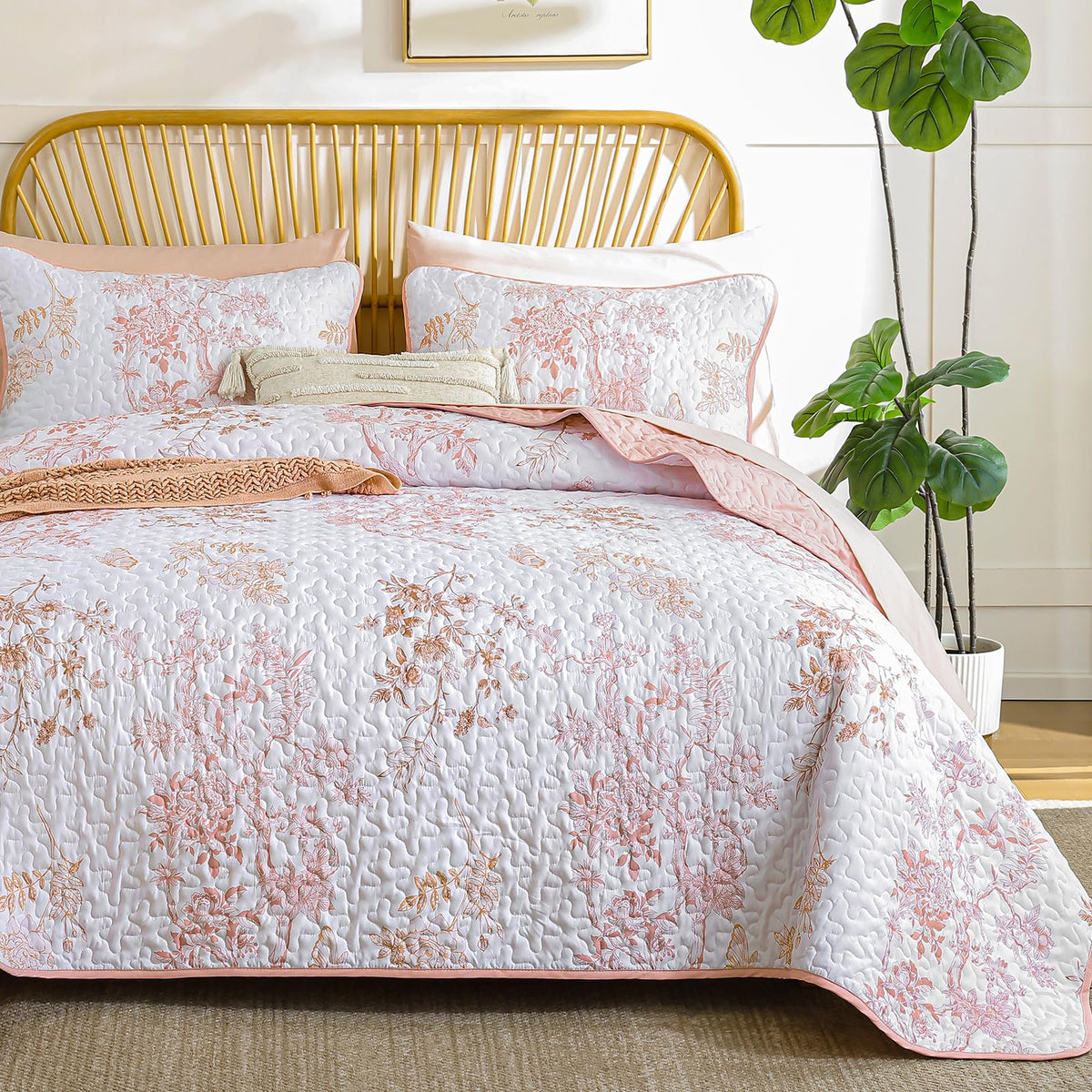 WONGS BEDDING Floral Quilt Set King, 3 Pcs Brown Bedspread Coverlets Set