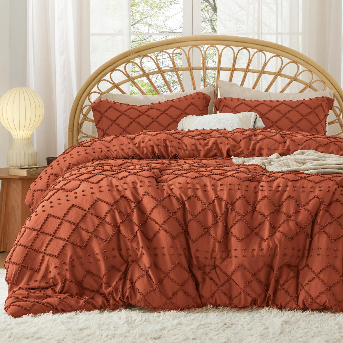 Bedsure Boho Tufted White Twin XL Comforter Set, Farmhouse-Style Bedding