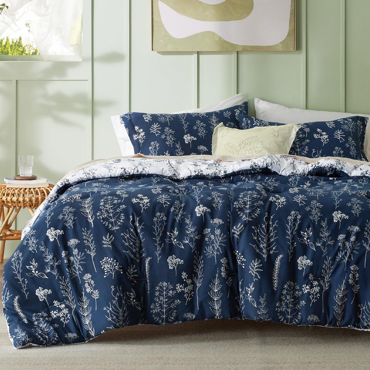 Bedsure Floral Comforter Set Cute Bedding Set Twin/Twin XL Reversible Black