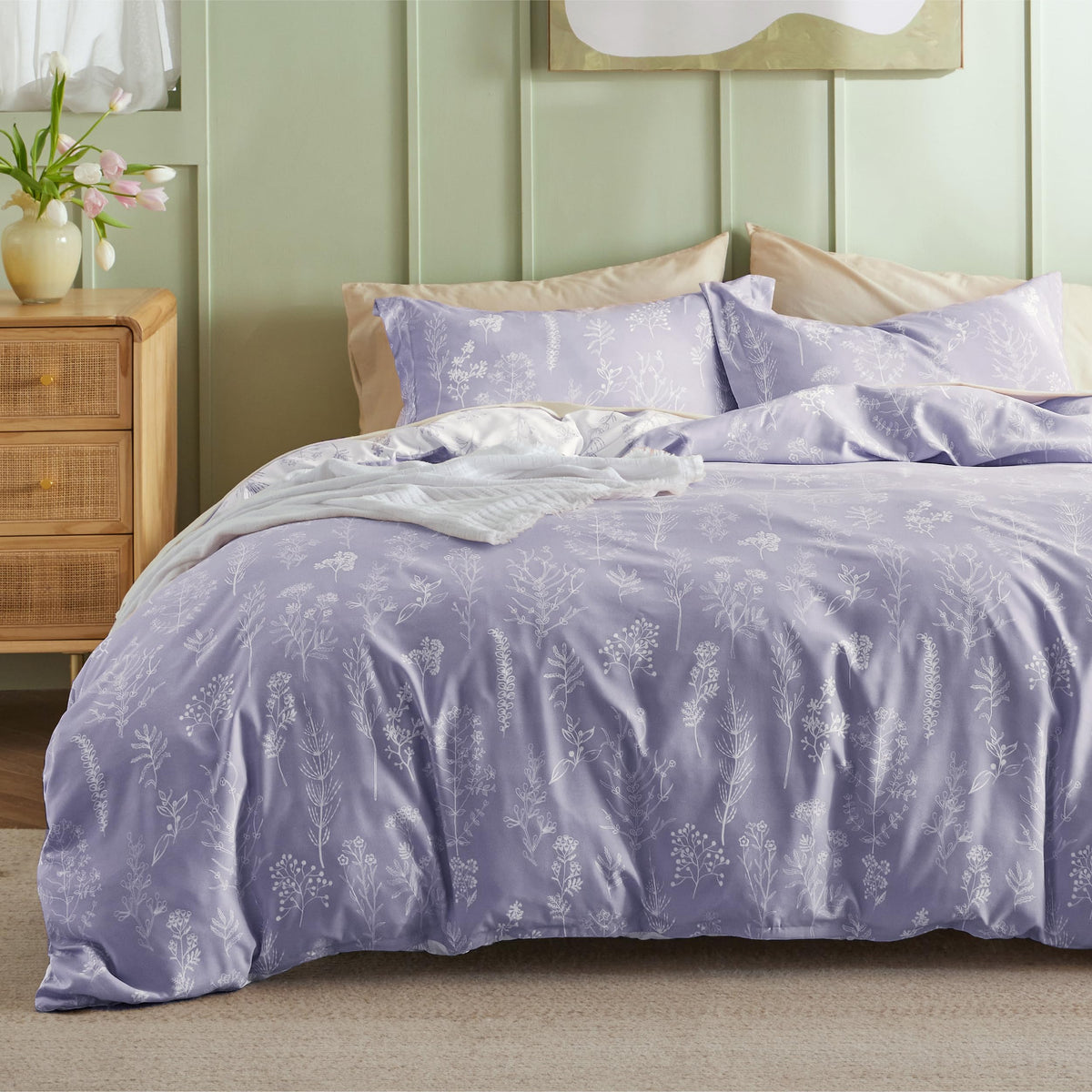 Bedsure Duvet Cover Queen Size - Reversible Green Queen Duvet Cover Set with Zipper Closure, 3 Pieces Floral Patterned Bedding Set with 8 Corner Ties and 2 Pillow Shams