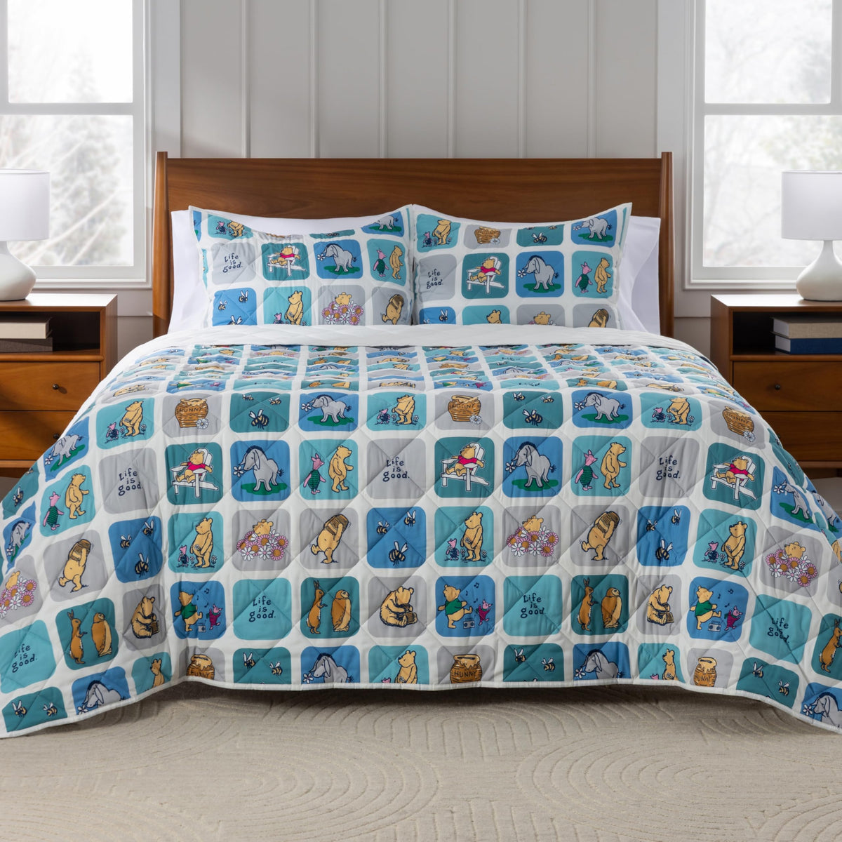 Berkshire Winnie and Friends Microfiber Quilt Set, Ultra Soft Lightweight Coverlet Bedspread with 1 Sham, All-Season Cozy Bedding for Bedroom(Twin/TwinXL, Friends Boxes Blue)