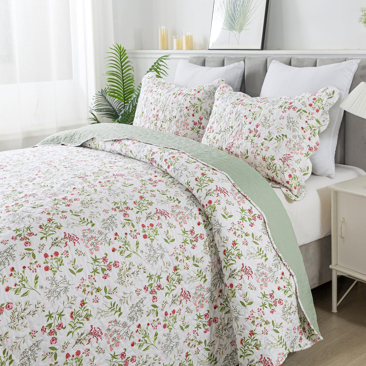 HoneiLife Oversized King Bedspreads 120x120 - Beach Quilt 3 Pieces, Coastal Quilt Sets, California King Quilt, Nautical Bedspreads Ocean Coverlets, Lightweight Bed Cover, Summer Quilts