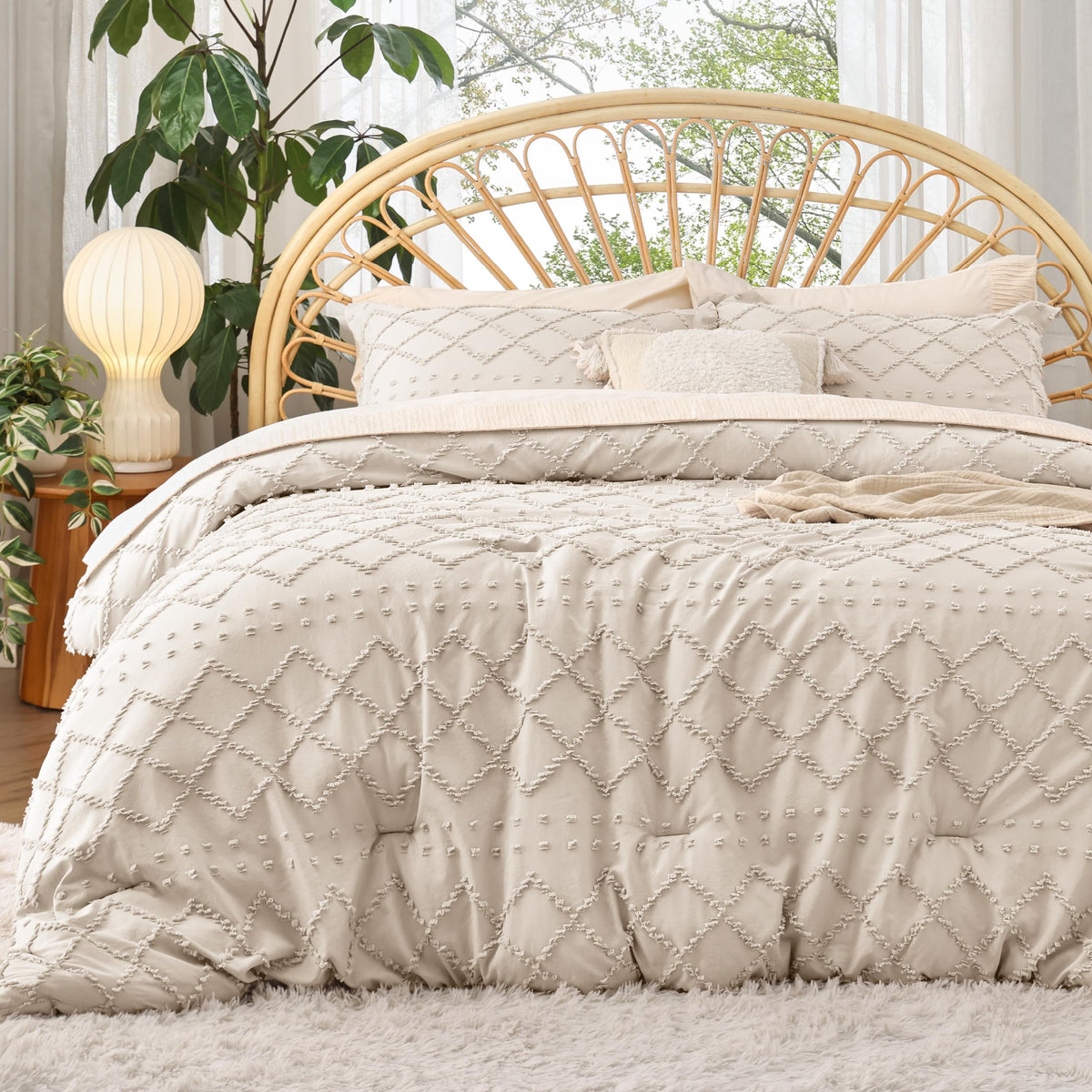 Bedsure Boho Tufted White Twin XL Comforter Set, Farmhouse-Style Bedding