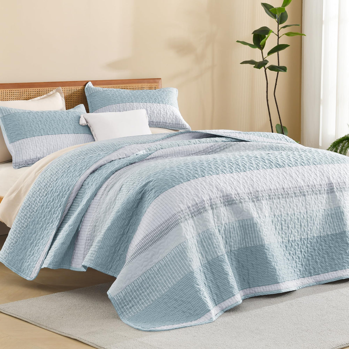 Litanika Queen Size Quilt, 3 Pcs Black and White Stripe Bedding Set
