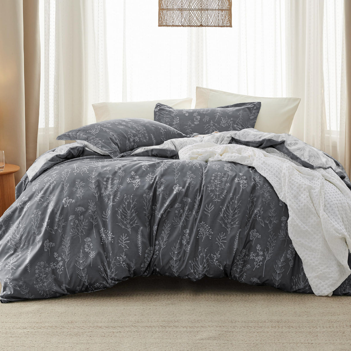 Bedsure Floral Comforter Set Cute Bedding Set Twin/Twin XL Reversible Black