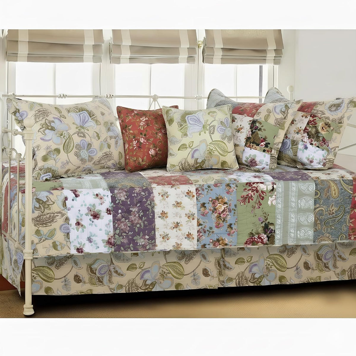Greenland Home Fashions Antique Chic 5-Piece Daybed Quilt Set, Multicolor