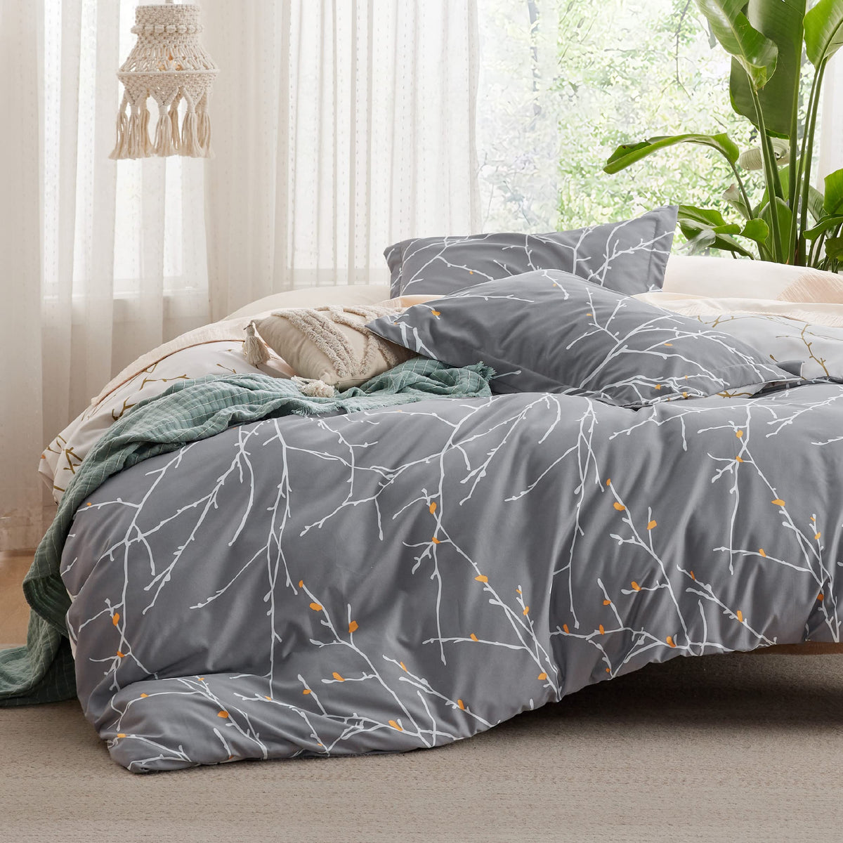 Bedsure Duvet Cover Queen Size - Reversible Green Queen Duvet Cover Set with Zipper Closure, 3 Pieces Floral Patterned Bedding Set with 8 Corner Ties and 2 Pillow Shams