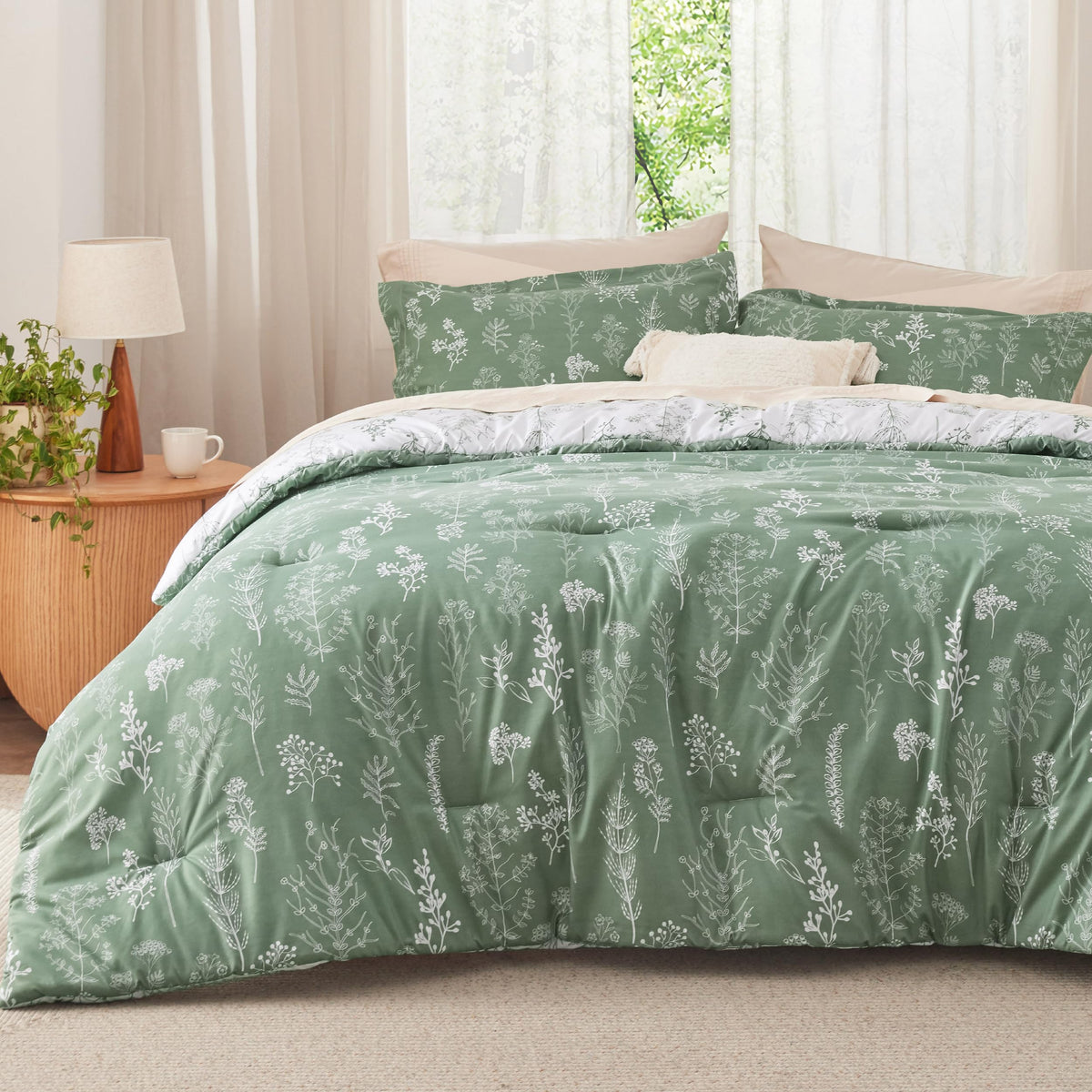 Bedsure Floral Comforter Set Cute Bedding Set Twin/Twin XL Reversible Black