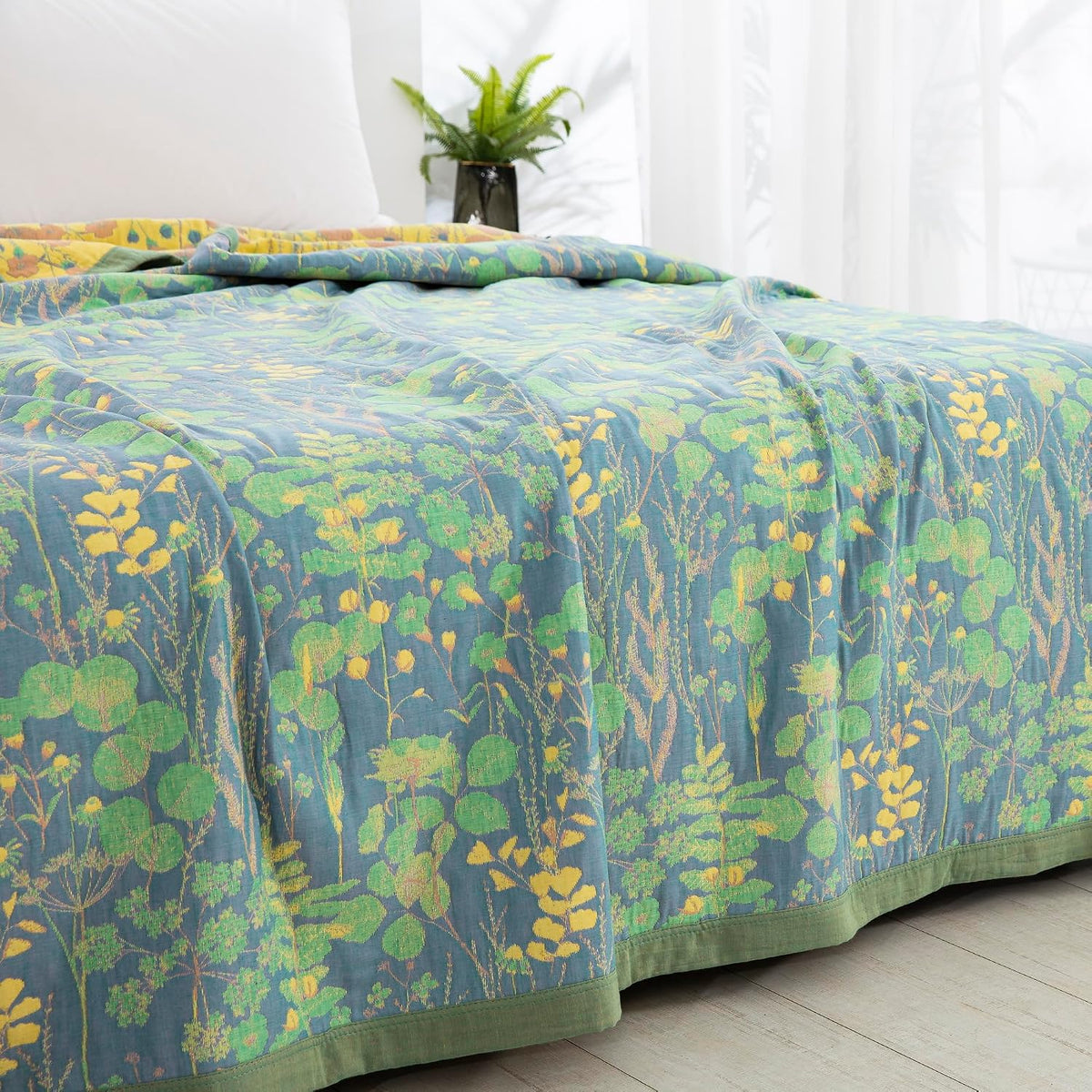 100% Cotton Muslin Botanical Blanket Jacquard Floral Plants Pattern Quilt, Soft Bed Cover Lightweight Breathable Gauzy Reversible Bedspread Coverlet Bedding King(98"x94"), No Pillow Sham