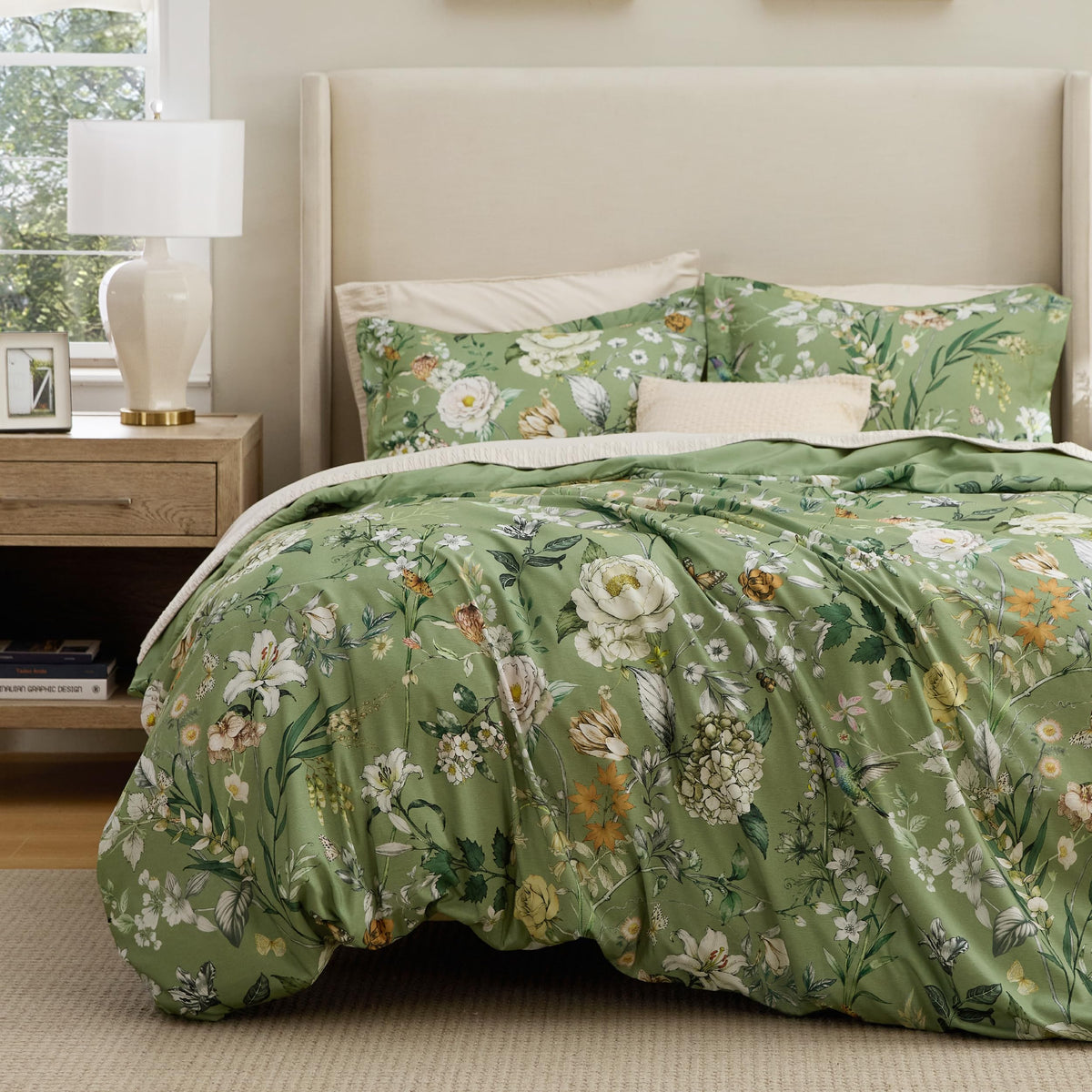Bedsure Duvet Cover Queen Size - Reversible Cute Floral Duvet Cover Set with Zipper Closure, 3 Pieces White Bedding Set with 8 Corner Ties and 2 Pillow Shams 20"x26"