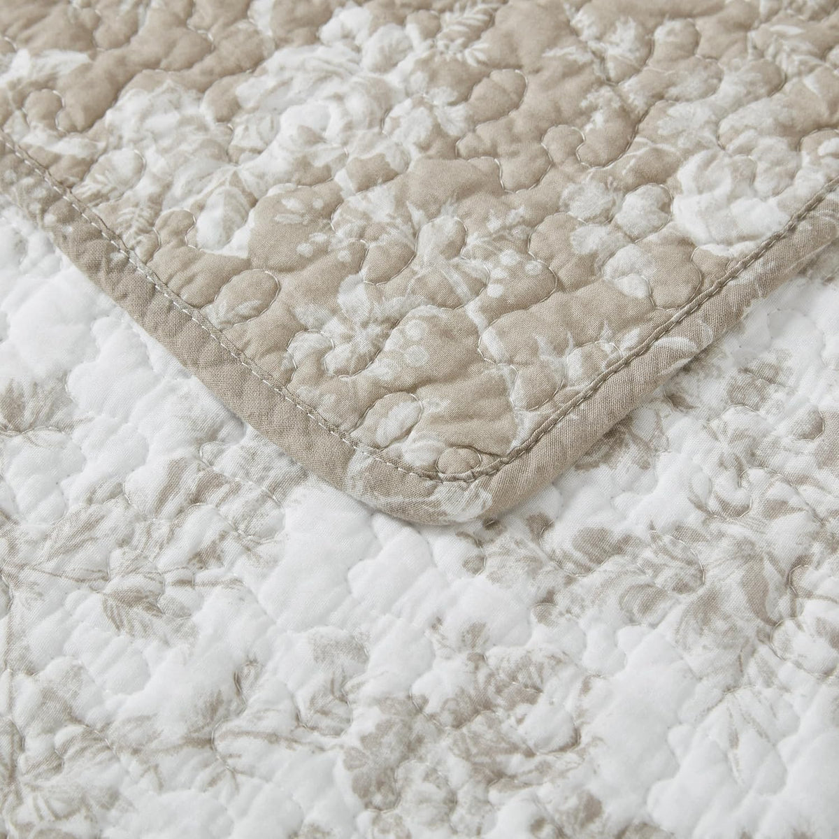 Laura Ashley - King Quilt Set with Shams, Cotton, Reversible