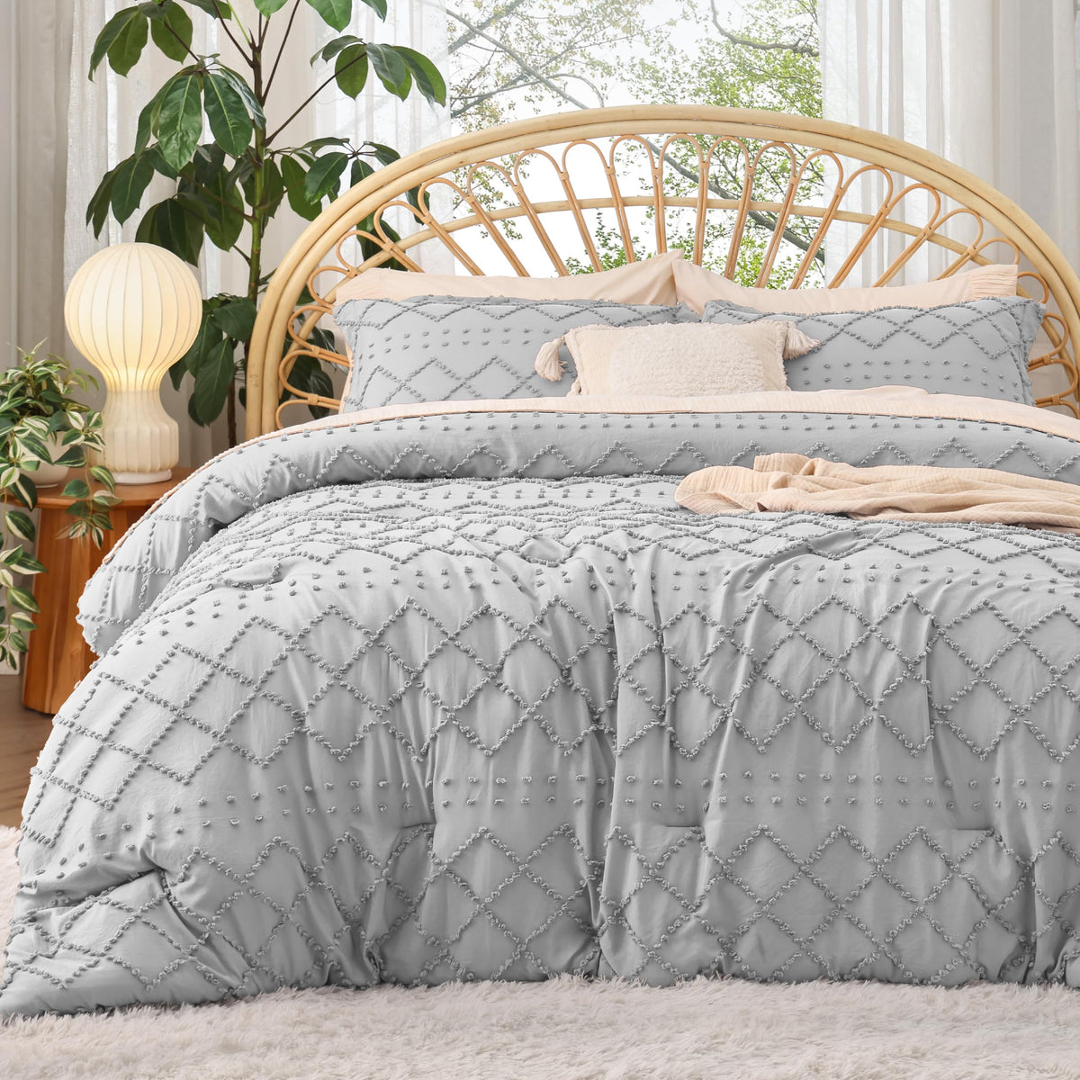 Bedsure Boho Tufted White Twin XL Comforter Set, Farmhouse-Style Bedding