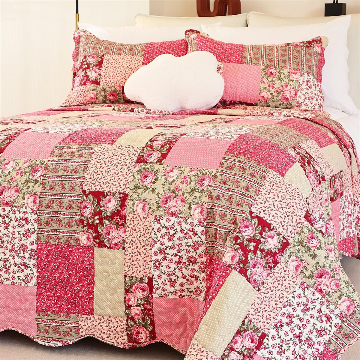 Cmfshape Summer Floral Queen Quilted Bedspread,Romantic Green Quilt Set,Reversible Stitched Bedding Cover All Season,Soft Lightweight Coverlet with Pillow Cases (Green&White, Queen90 x90)