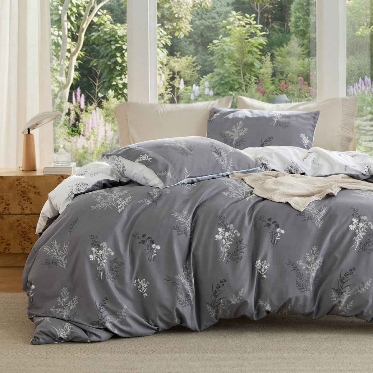 Bedsure Duvet Cover Queen Size - Reversible Cute Floral Duvet Cover Set with Zipper Closure, 3 Pieces White Bedding Set with 8 Corner Ties and 2 Pillow Shams 20"x26"