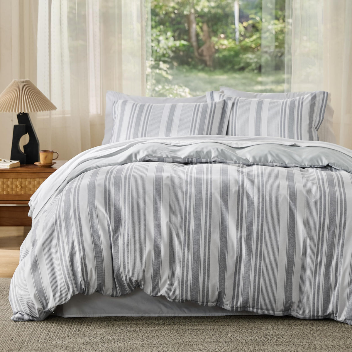 Bedsure Duvet Cover Queen Size - Reversible Green Queen Duvet Cover Set with Zipper Closure, 3 Pieces Floral Patterned Bedding Set with 8 Corner Ties and 2 Pillow Shams