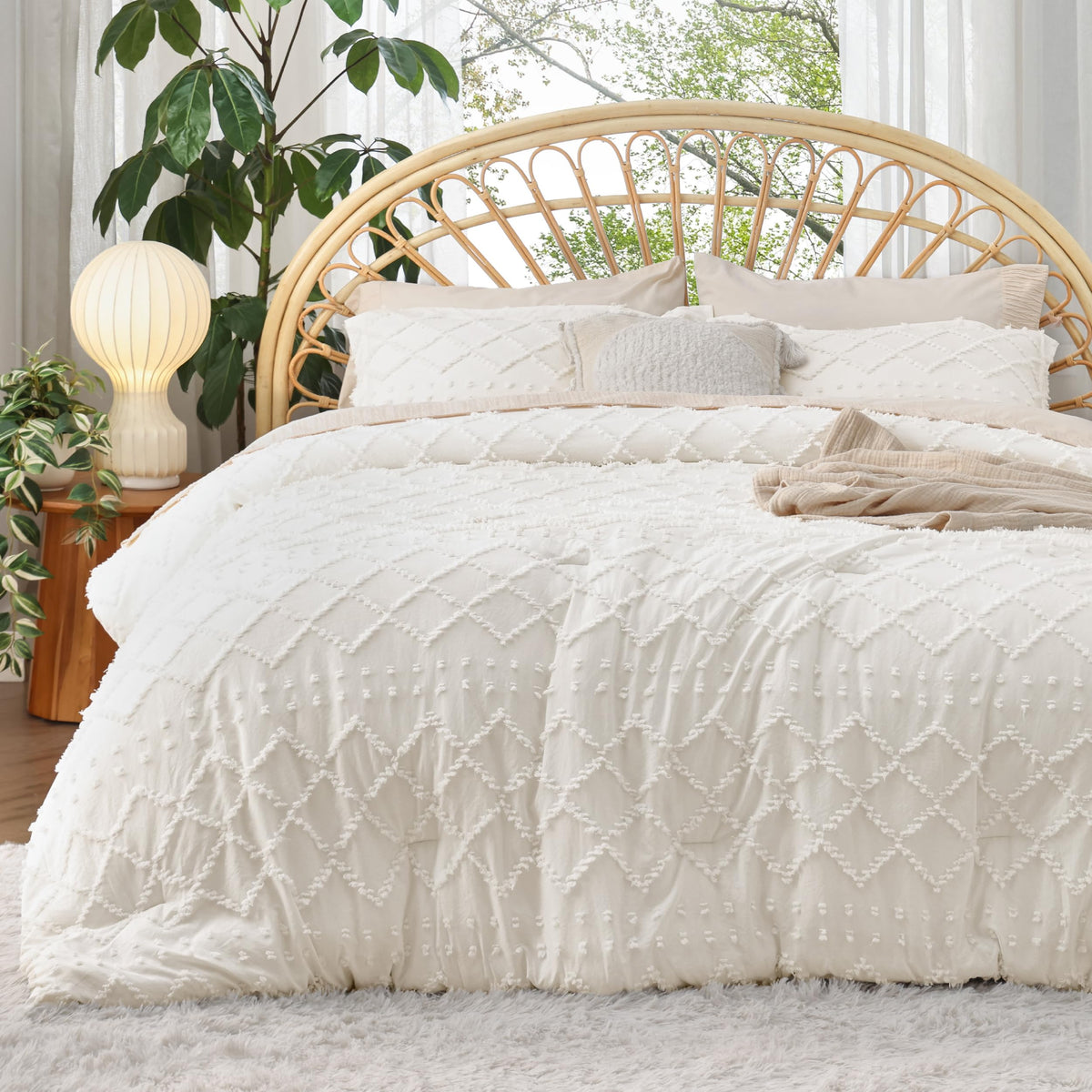 Bedsure Boho Tufted White Twin XL Comforter Set, Farmhouse-Style Bedding