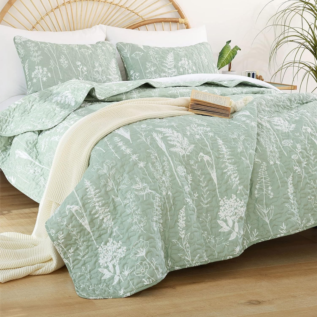 JANZAA Quilts Queen Size, Sage Green Bedspread 3 Pcs Floral Bedding Set