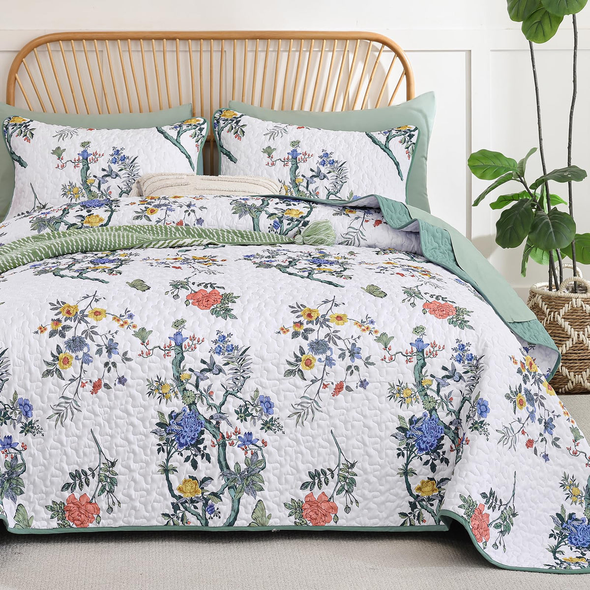 WONGS BEDDING Floral Quilt Set King, 3 Pcs Brown Bedspread Coverlets Set