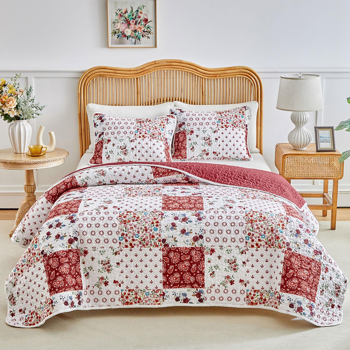 Joyreap 3 Pieces Floral Patchwork Quilt Set Queen, Orange n White Flowers Design, Smooth Soft Microfiber Quilt, Bedspread Bed Cover for All Season- 102x90 inches