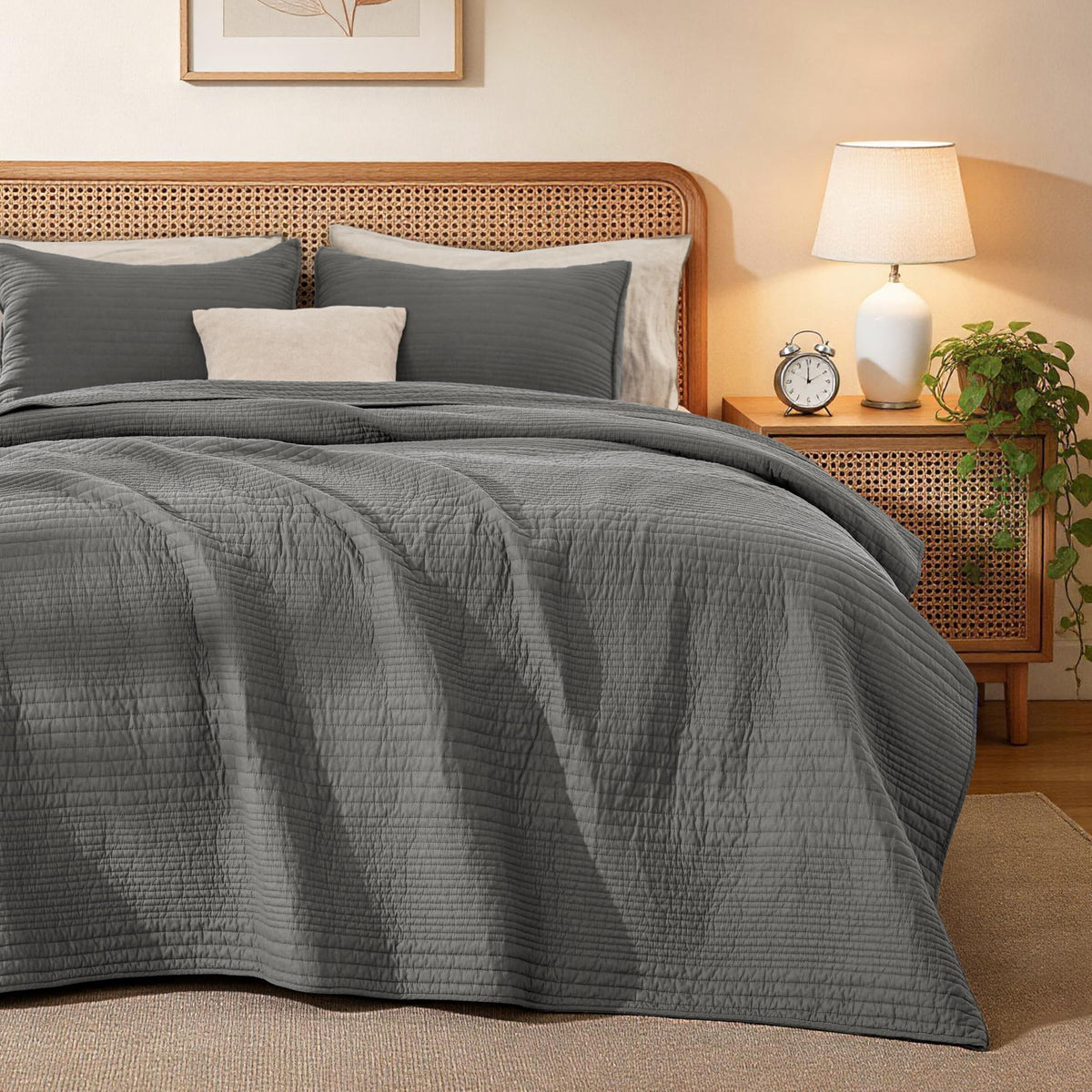 Love's cabin Queen Size Cotton Quilt Set, 100% Cotton Fabric Striped Textured Coverlet with Crinkled Look, Lightweight Quilted Bedspread for All Season, Includes 2 Pillow Shams, White