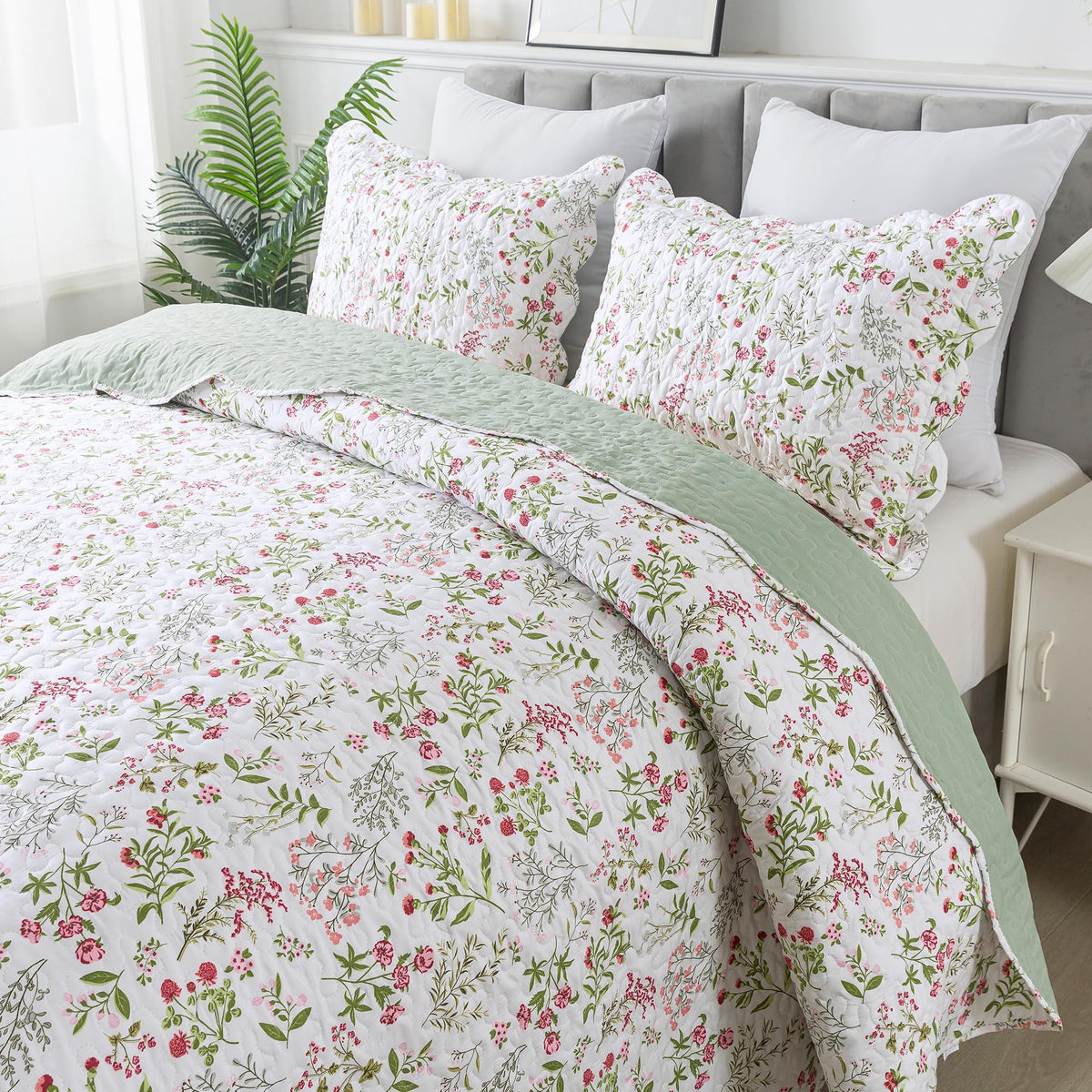 HoneiLife Oversized King Bedspreads 120x120 - Beach Quilt 3 Pieces, Coastal Quilt Sets, California King Quilt, Nautical Bedspreads Ocean Coverlets, Lightweight Bed Cover, Summer Quilts
