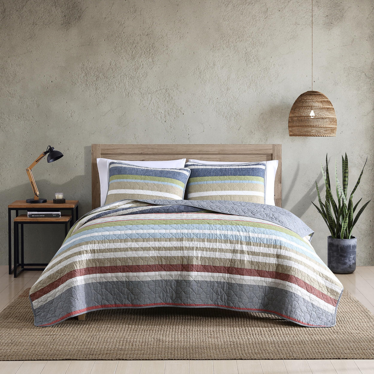 Eddie Bauer - Twin Reversible 100% Cotton Quilt Set with Coordinating Sham