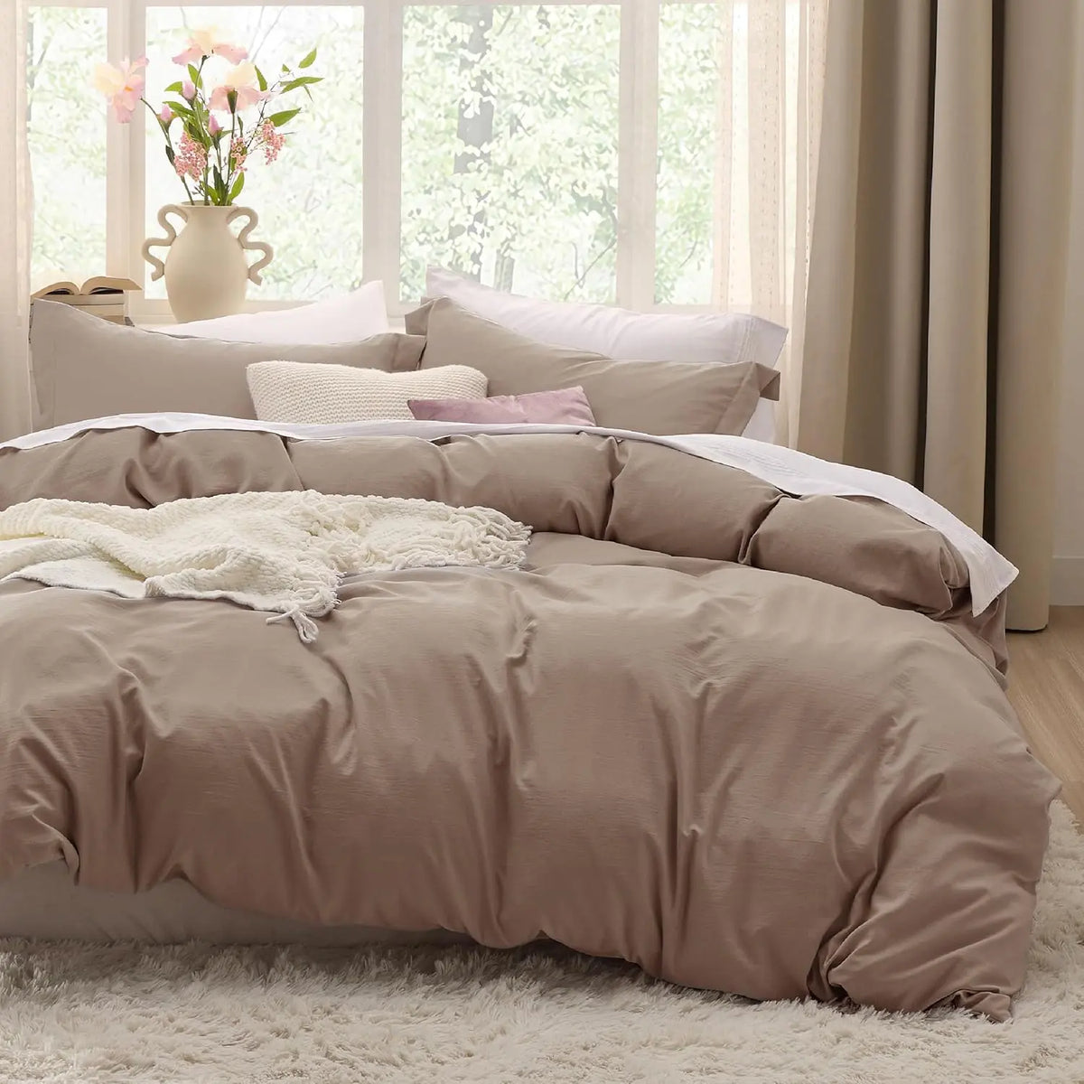 Bedsure White 3-Piece Prewashed Cotton-Like Polyester Duvet Cover Bedding Set, Home Goods, Lightweight, Includes 1 Zippered Cover & 2 Shams, Soft Texture for Cozy Nights, No Comforter